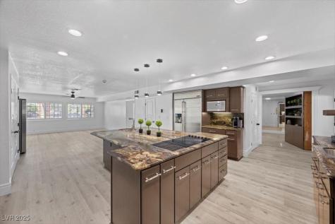 1695 Montessouri Street Las Vegas NV 89117