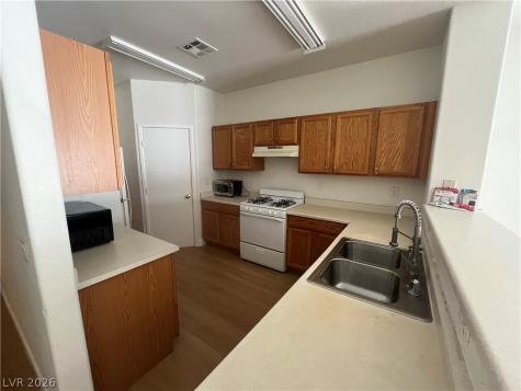 6090 Allred Place 103 Henderson NV 89011