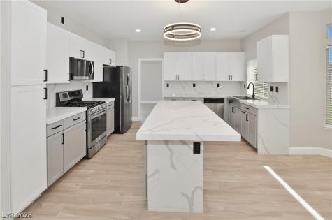 747 Canyon Crest Drive Las Vegas NV 89123