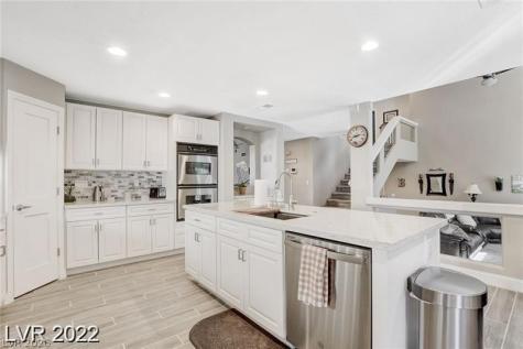 7 Old Lake Circle Henderson NV 89074