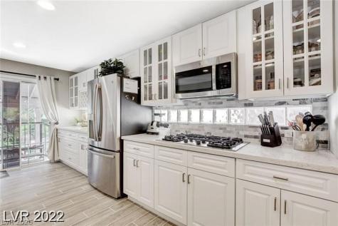 7 Old Lake Circle Henderson NV 89074