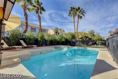 7 Old Lake Circle Henderson NV 89074