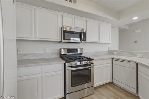 6800 Dorita Avenue 202 Las Vegas NV 89108