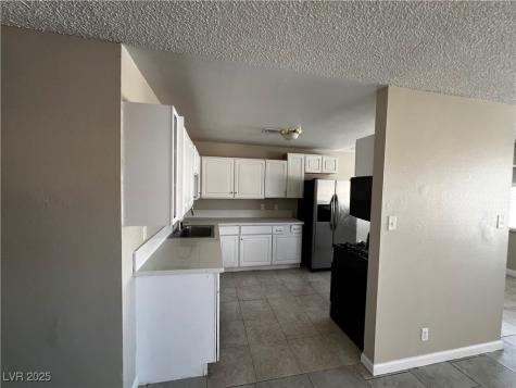 6941 Appleton Drive C Las Vegas NV 89156