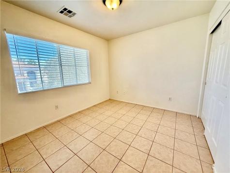 9827 Sonora Bend Avenue Las Vegas NV 89148