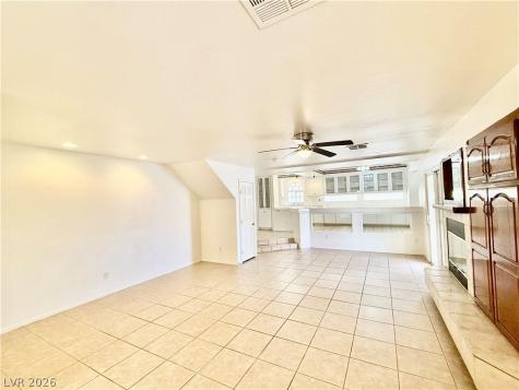 9827 Sonora Bend Avenue Las Vegas NV 89148