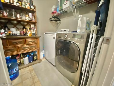 3197 Jevonda Avenue Henderson NV 89044