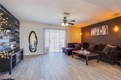 Las Vegas NV 89145