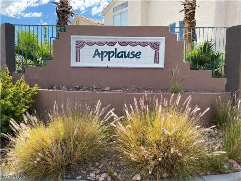 1904 Cedar Bluffs Way Las Vegas NV 89128