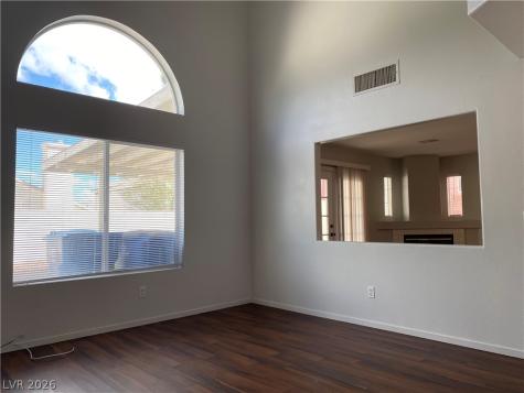 1904 Cedar Bluffs Way Las Vegas NV 89128