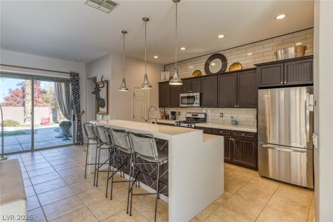 6 Weston Hills Road Henderson NV 89052