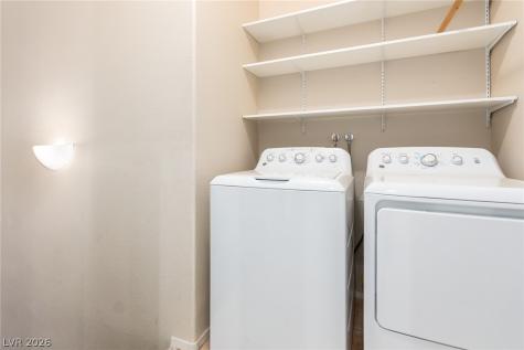 2000 Jade Creek Street 202 Las Vegas NV 89117