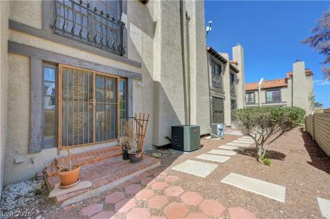 2871 Calle Del Oro Las Vegas NV 89120