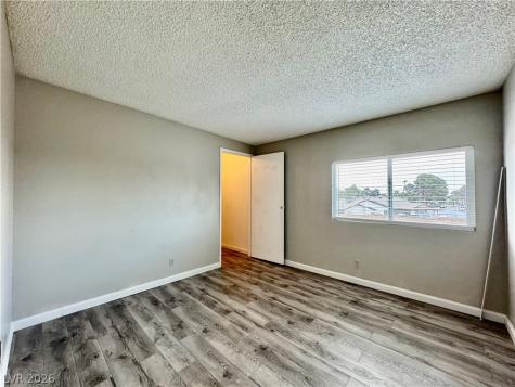4032 Arrowood Drive Las Vegas NV 89147