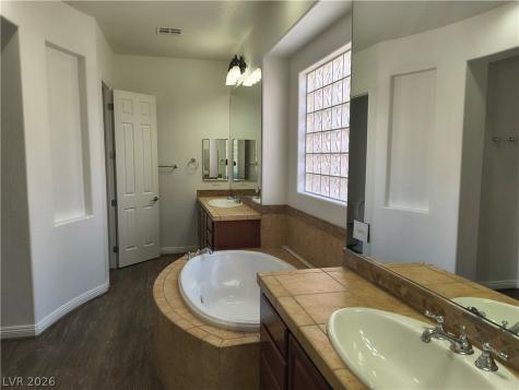 8754 Mayport Drive Las Vegas NV 89131