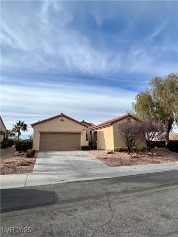 2460 Calvert City Drive Henderson NV 89052