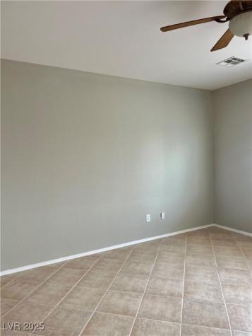 2460 Calvert City Drive Henderson NV 89052