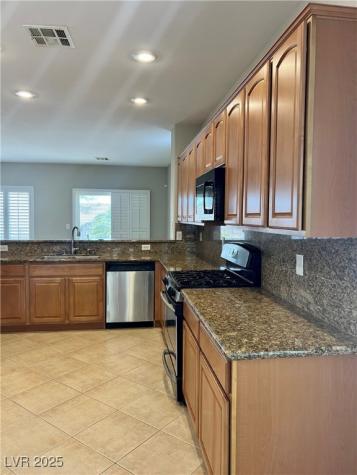 2460 Calvert City Drive Henderson NV 89052