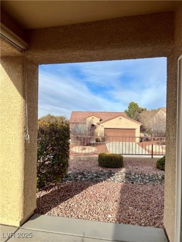 2460 Calvert City Drive Henderson NV 89052