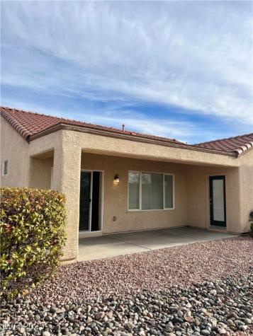 2460 Calvert City Drive Henderson NV 89052