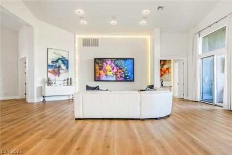 404 Summer Mesa Drive Las Vegas NV 89144