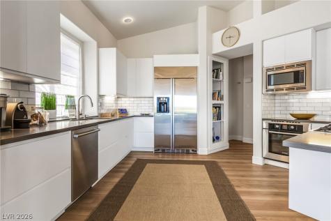404 Summer Mesa Drive Las Vegas NV 89144