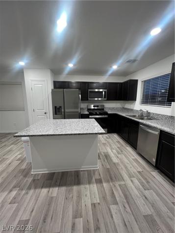 7668 Loftwood Avenue Las Vegas NV 89113