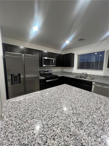 7668 Loftwood Avenue Las Vegas NV 89113