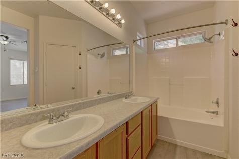 4613 Rising Cove Las Vegas NV 89129
