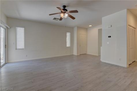 4613 Rising Cove Las Vegas NV 89129