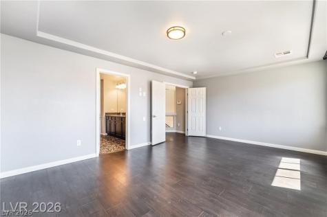 5282 Ledgewood Creek Avenue Las Vegas NV 89141