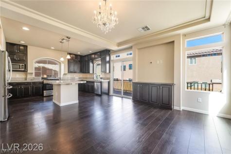 5282 Ledgewood Creek Avenue Las Vegas NV 89141