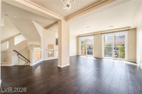 5282 Ledgewood Creek Avenue Las Vegas NV 89141