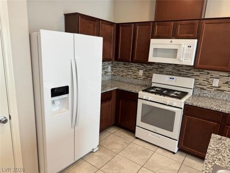 5327 Lazy Breeze Avenue Las Vegas NV 89118