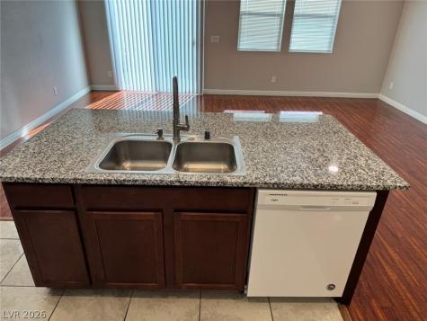 5327 Lazy Breeze Avenue Las Vegas NV 89118