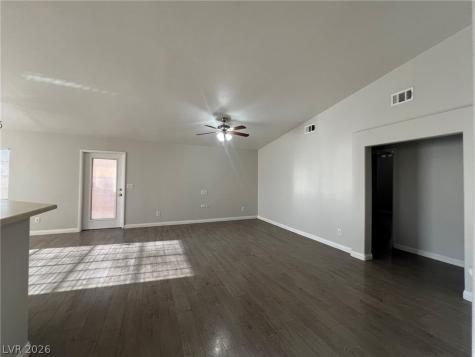 2708 Ganzo Street Las Vegas NV 89108