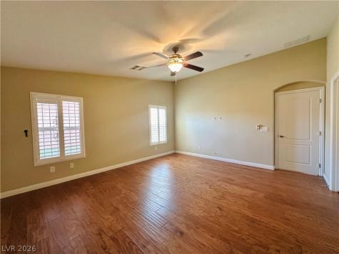 4585 Grindle Point Street Las Vegas NV 89147