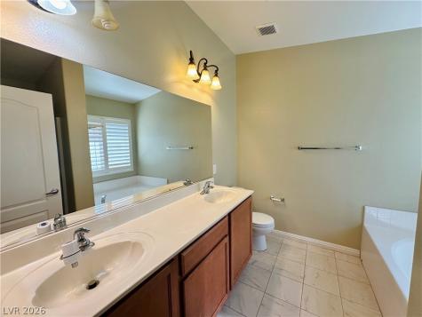 4585 Grindle Point Street Las Vegas NV 89147