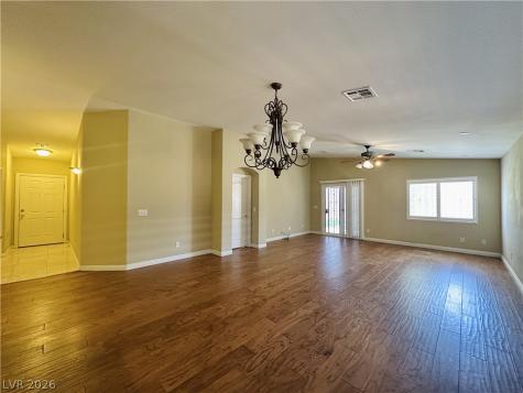 4585 Grindle Point Street Las Vegas NV 89147
