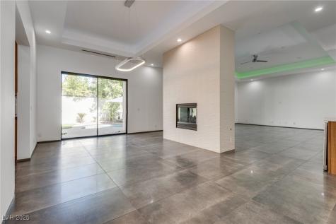 628 Edgebrook Drive Las Vegas NV 89145