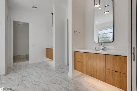 628 Edgebrook Drive Las Vegas NV 89145