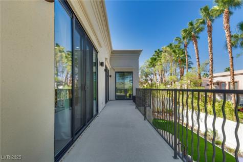 628 Edgebrook Drive Las Vegas NV 89145