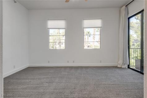 628 Edgebrook Drive Las Vegas NV 89145