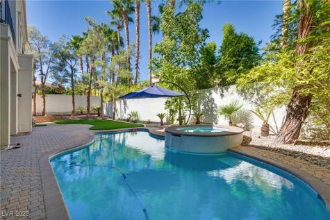 628 Edgebrook Drive Las Vegas NV 89145