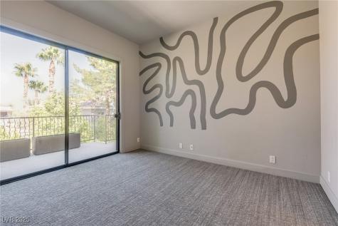 628 Edgebrook Drive Las Vegas NV 89145