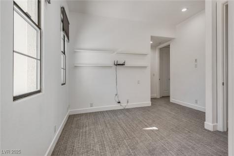 628 Edgebrook Drive Las Vegas NV 89145