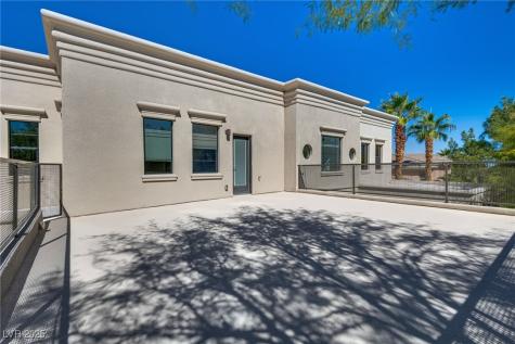 628 Edgebrook Drive Las Vegas NV 89145