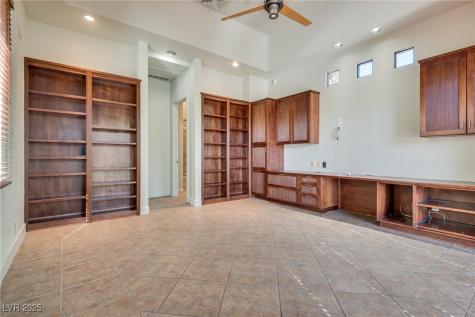 628 Edgebrook Drive Las Vegas NV 89145