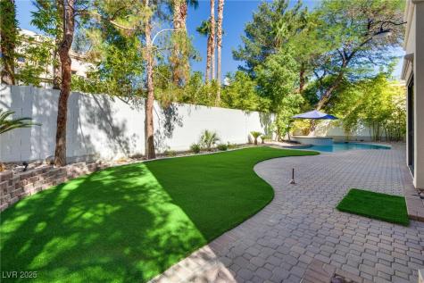 628 Edgebrook Drive Las Vegas NV 89145