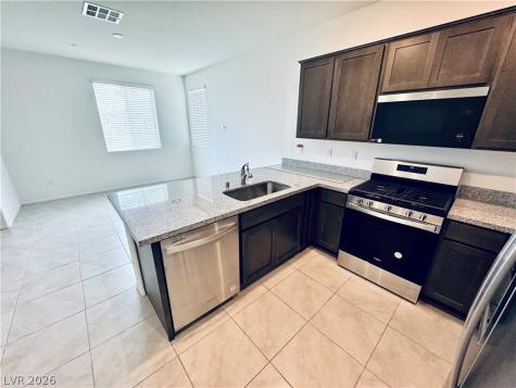 850 Bronzite Street Henderson NV 89011